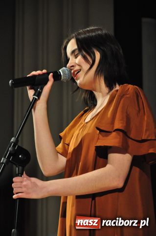 Zdjęcie w galerii na portalu naszraciborz.pl: Medale księdza trafiającego do więźniów wiadomości z regionu