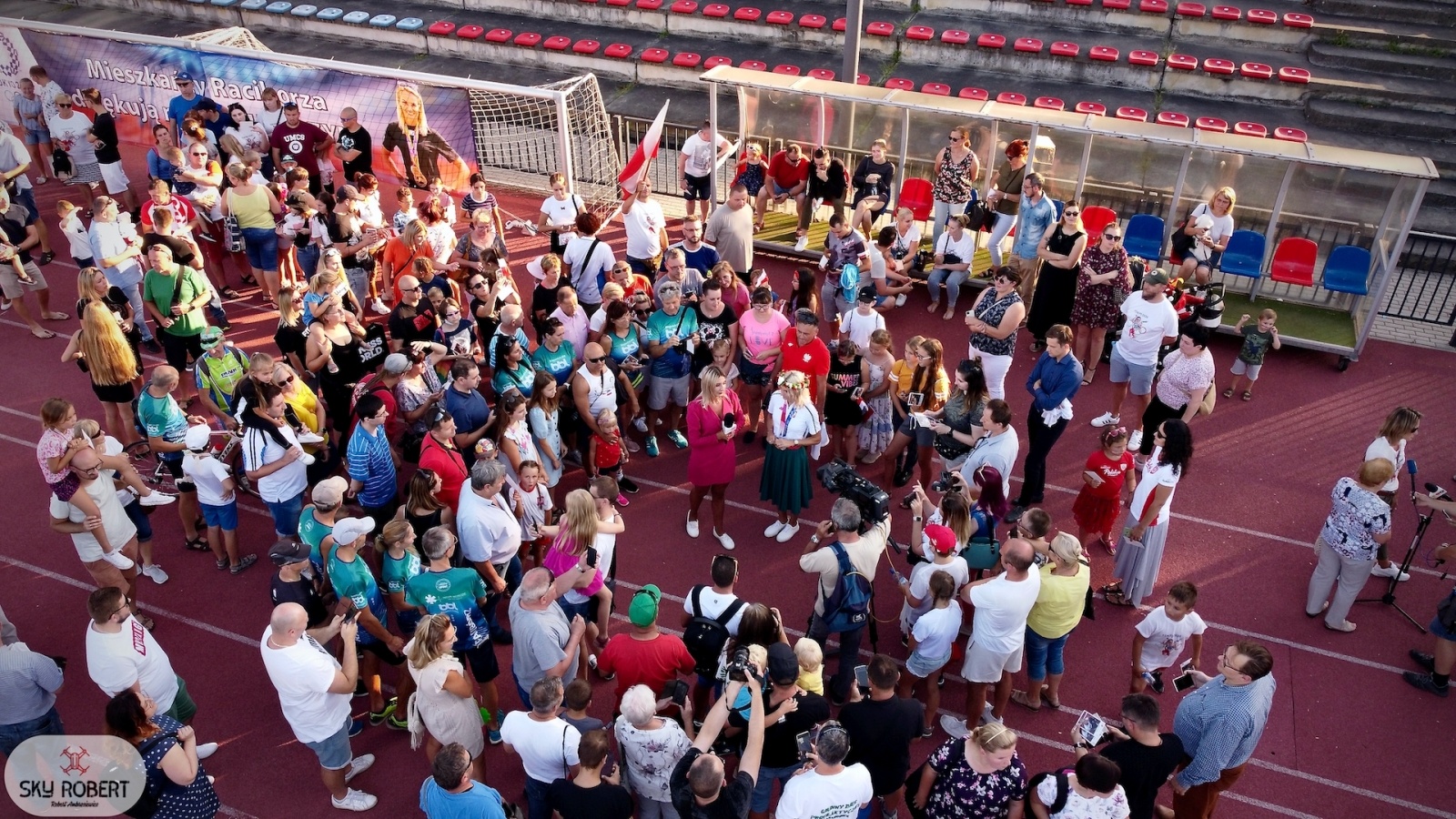 Zdjęcie w galerii na portalu naszraciborz.pl: To wy daliście Justynie radość i wzruszenie [FOTO i WIDEO] wiadomości z regionu