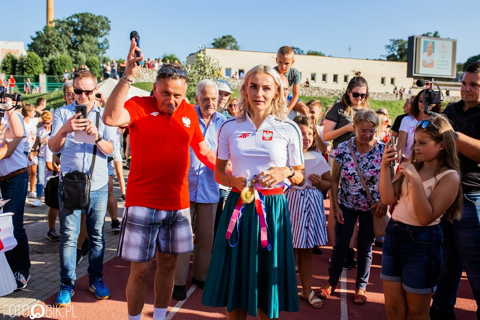 Zdjęcie w galerii na portalu naszraciborz.pl: To wy daliście Justynie radość i wzruszenie [FOTO i WIDEO] wiadomości z regionu