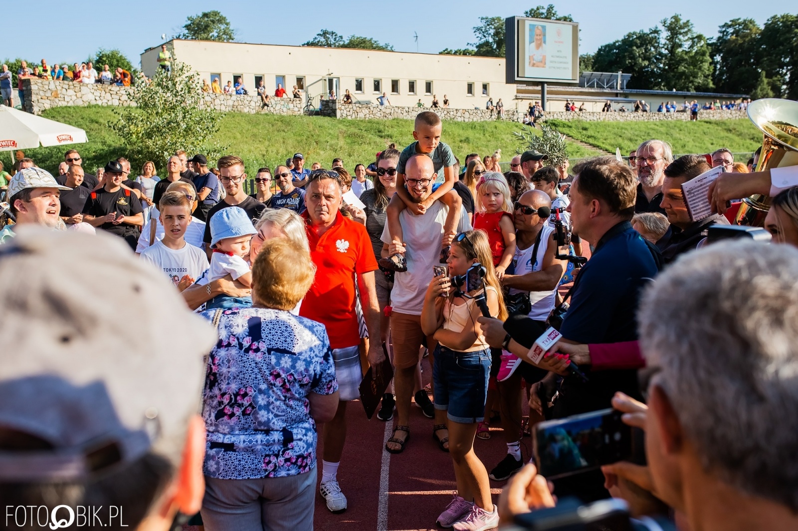 Zdjęcie w galerii na portalu naszraciborz.pl: To wy daliście Justynie radość i wzruszenie [FOTO i WIDEO] wiadomości z regionu