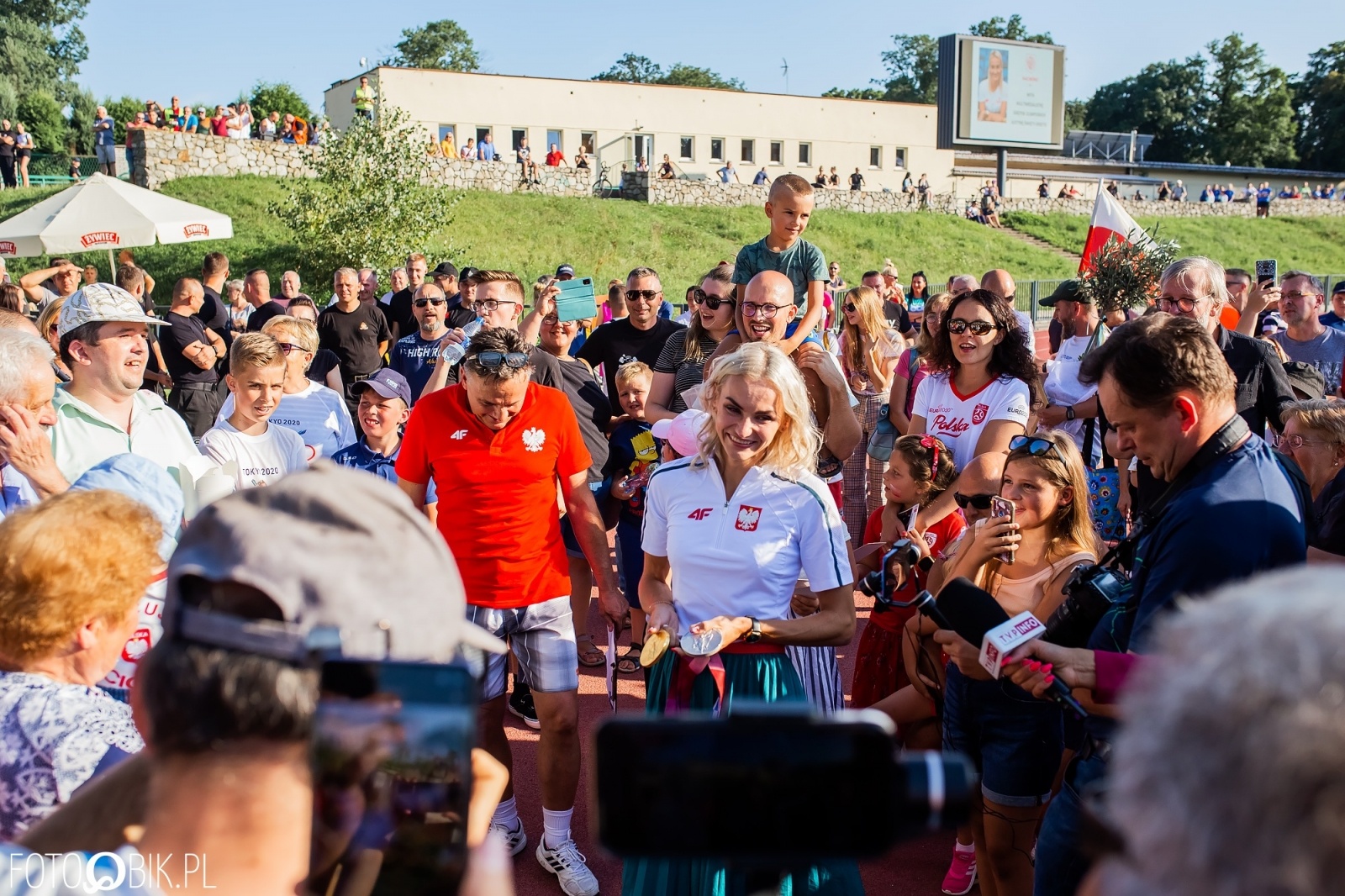 Zdjęcie w galerii na portalu naszraciborz.pl: To wy daliście Justynie radość i wzruszenie [FOTO i WIDEO] wiadomości z regionu