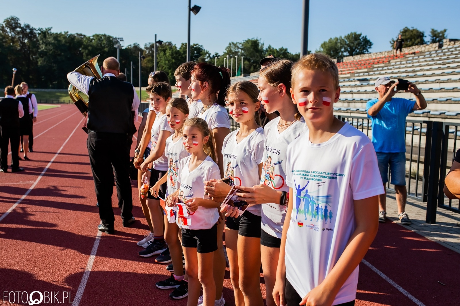 Zdjęcie w galerii na portalu naszraciborz.pl: To wy daliście Justynie radość i wzruszenie [FOTO i WIDEO] wiadomości z regionu