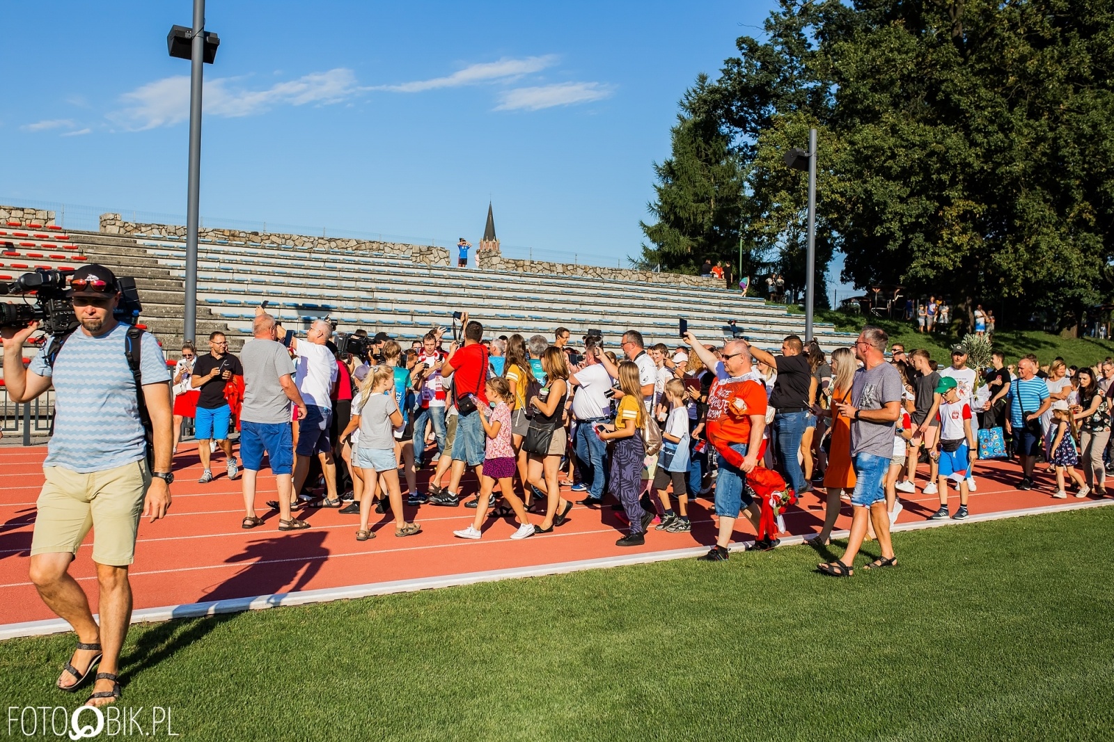 Zdjęcie w galerii na portalu naszraciborz.pl: To wy daliście Justynie radość i wzruszenie [FOTO i WIDEO] wiadomości z regionu