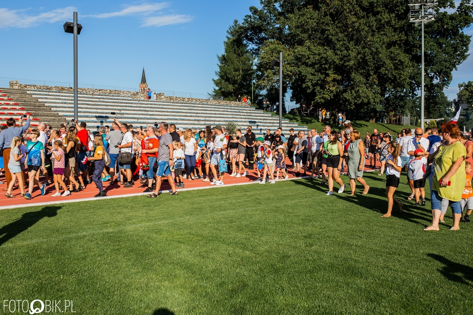 Zdjęcie w galerii na portalu naszraciborz.pl: To wy daliście Justynie radość i wzruszenie [FOTO i WIDEO] wiadomości z regionu