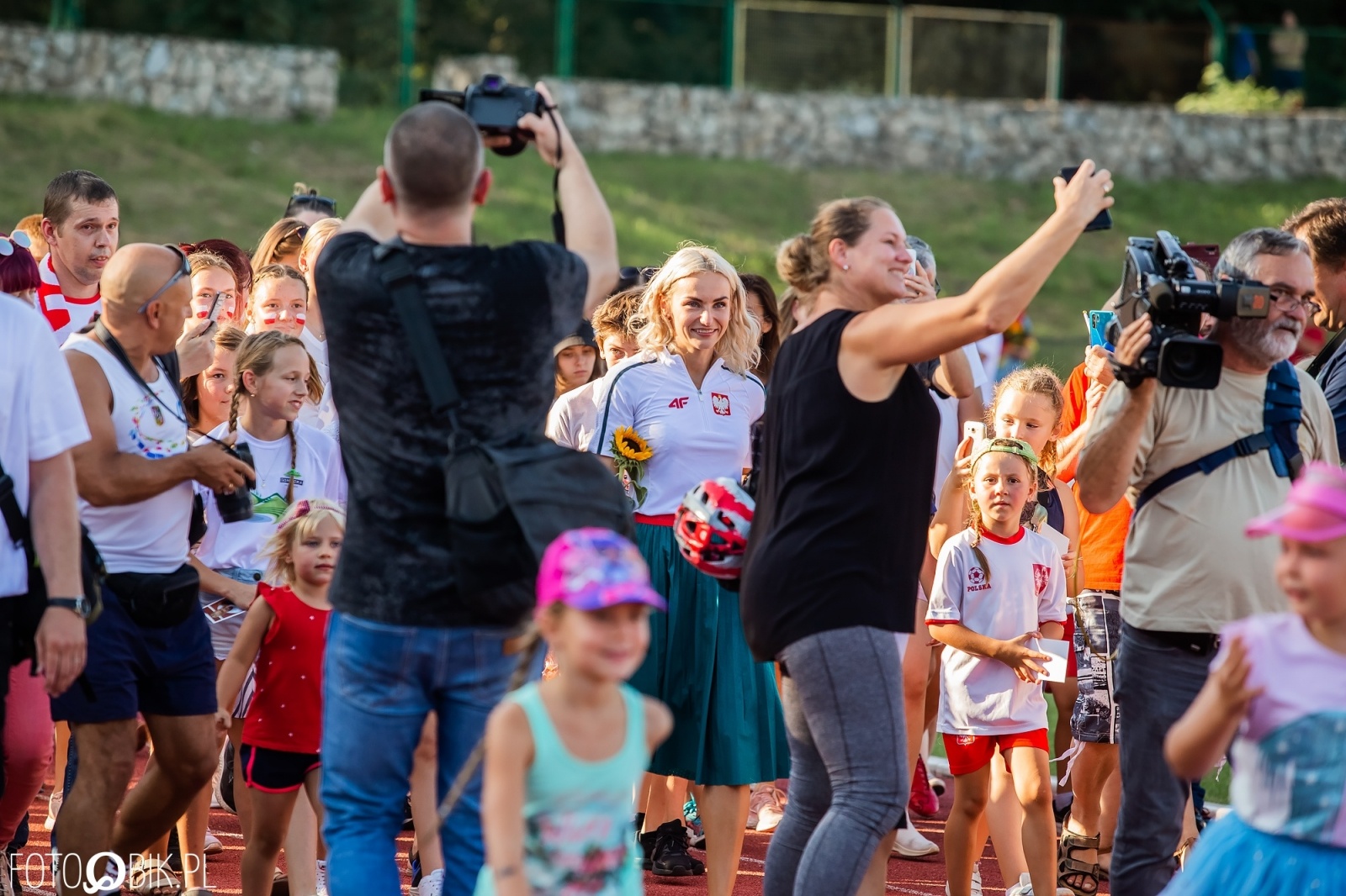 Zdjęcie w galerii na portalu naszraciborz.pl: To wy daliście Justynie radość i wzruszenie [FOTO i WIDEO] wiadomości z regionu