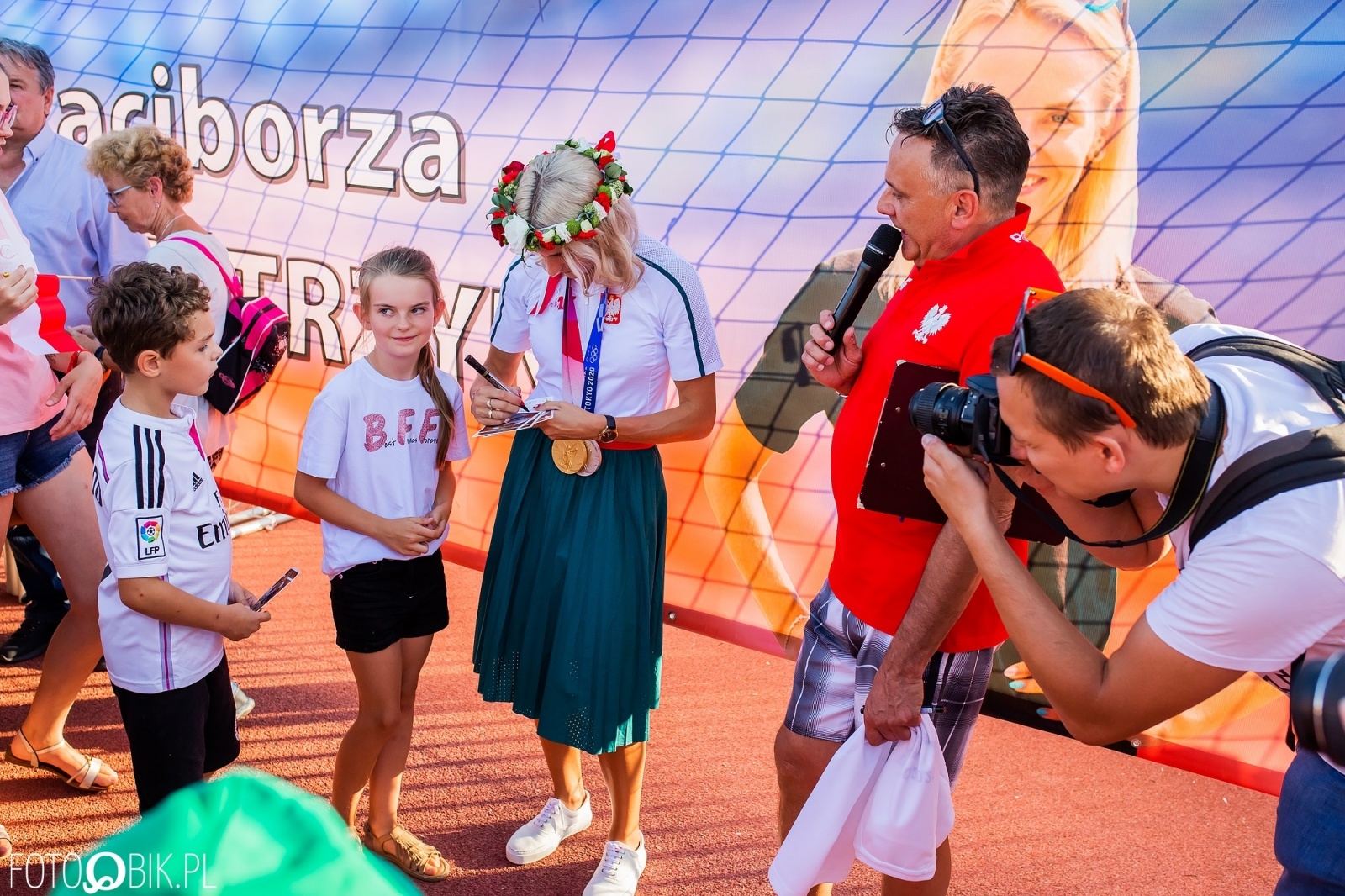 Zdjęcie w galerii na portalu naszraciborz.pl: To wy daliście Justynie radość i wzruszenie [FOTO i WIDEO] wiadomości z regionu