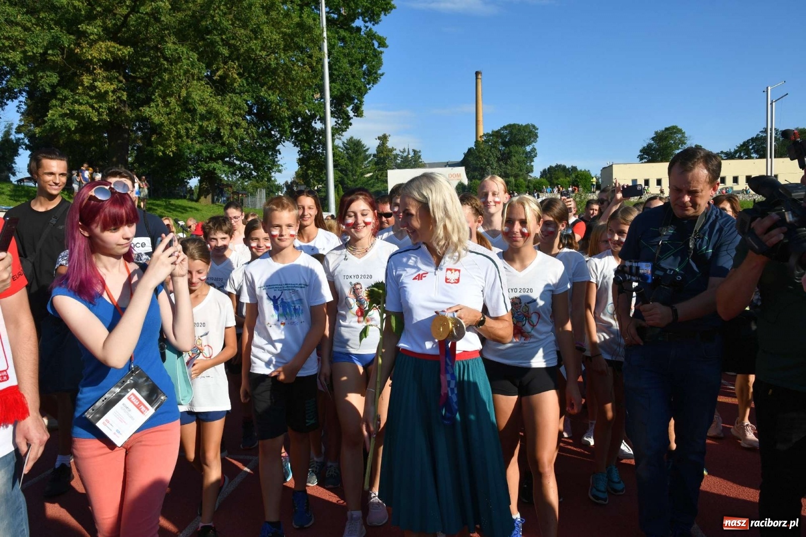 Zdjęcie w galerii na portalu naszraciborz.pl: Wielka feta na Zamkowej. Justyna Święty-Ersetic w rodzinnym Raciborzu [FOTO i WIDEO] wiadomości z regionu
