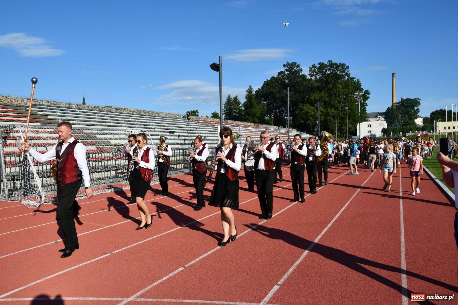 Zdjęcie w galerii na portalu naszraciborz.pl: Wielka feta na Zamkowej. Justyna Święty-Ersetic w rodzinnym Raciborzu [FOTO i WIDEO] wiadomości z regionu