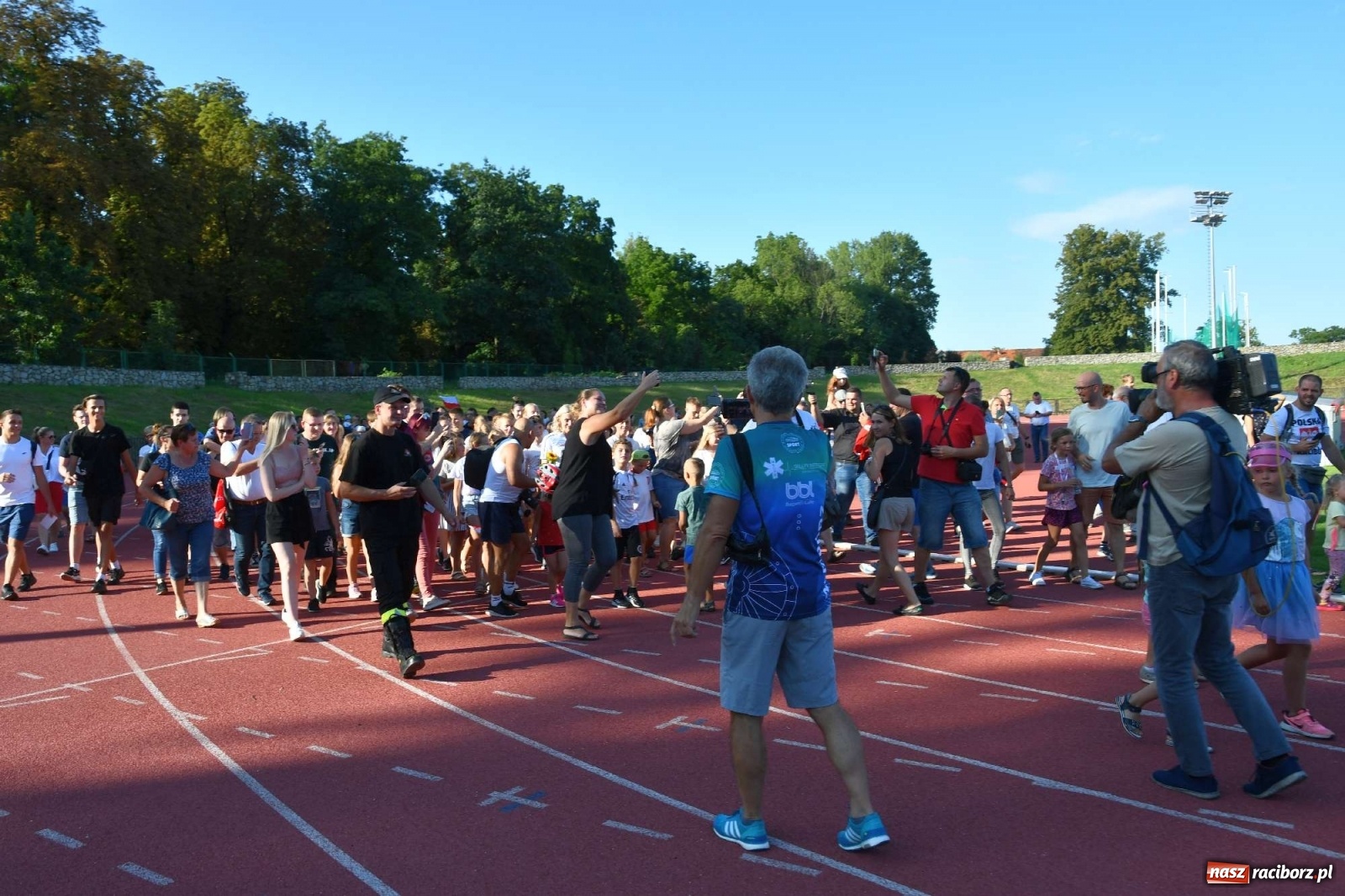 Zdjęcie w galerii na portalu naszraciborz.pl: Wielka feta na Zamkowej. Justyna Święty-Ersetic w rodzinnym Raciborzu [FOTO i WIDEO] wiadomości z regionu