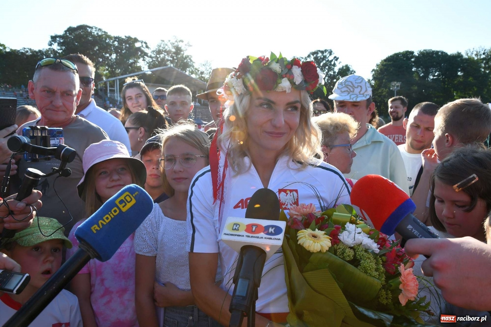 Zdjęcie w galerii na portalu naszraciborz.pl: Wielka feta na Zamkowej. Justyna Święty-Ersetic w rodzinnym Raciborzu [FOTO i WIDEO] wiadomości z regionu