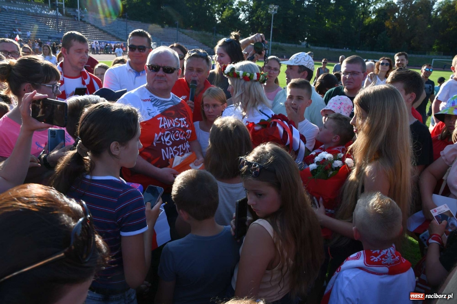 Zdjęcie w galerii na portalu naszraciborz.pl: Wielka feta na Zamkowej. Justyna Święty-Ersetic w rodzinnym Raciborzu [FOTO i WIDEO] wiadomości z regionu