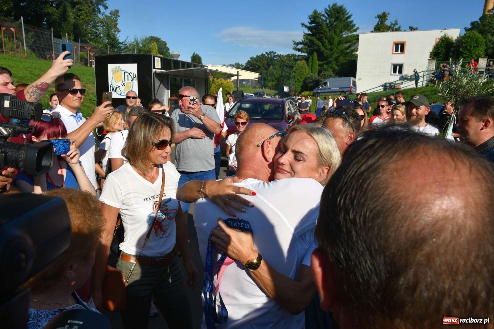 Zdjęcie w galerii na portalu naszraciborz.pl: Wielka feta na Zamkowej. Justyna Święty-Ersetic w rodzinnym Raciborzu [FOTO i WIDEO] wiadomości z regionu