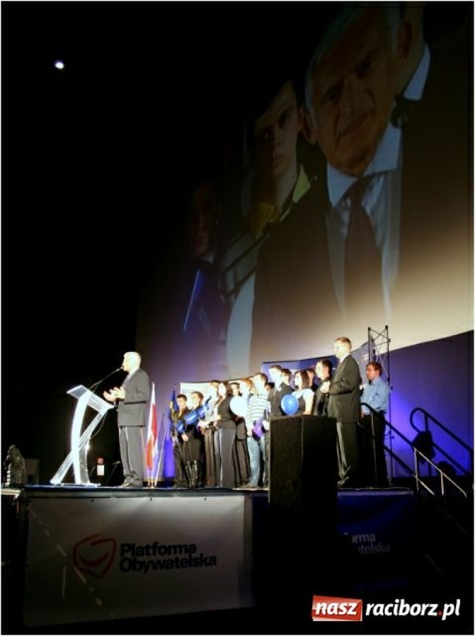 Zdjęcie w galerii na portalu naszraciborz.pl: Pierwsze odsłony kandydatów wiadomości z regionu