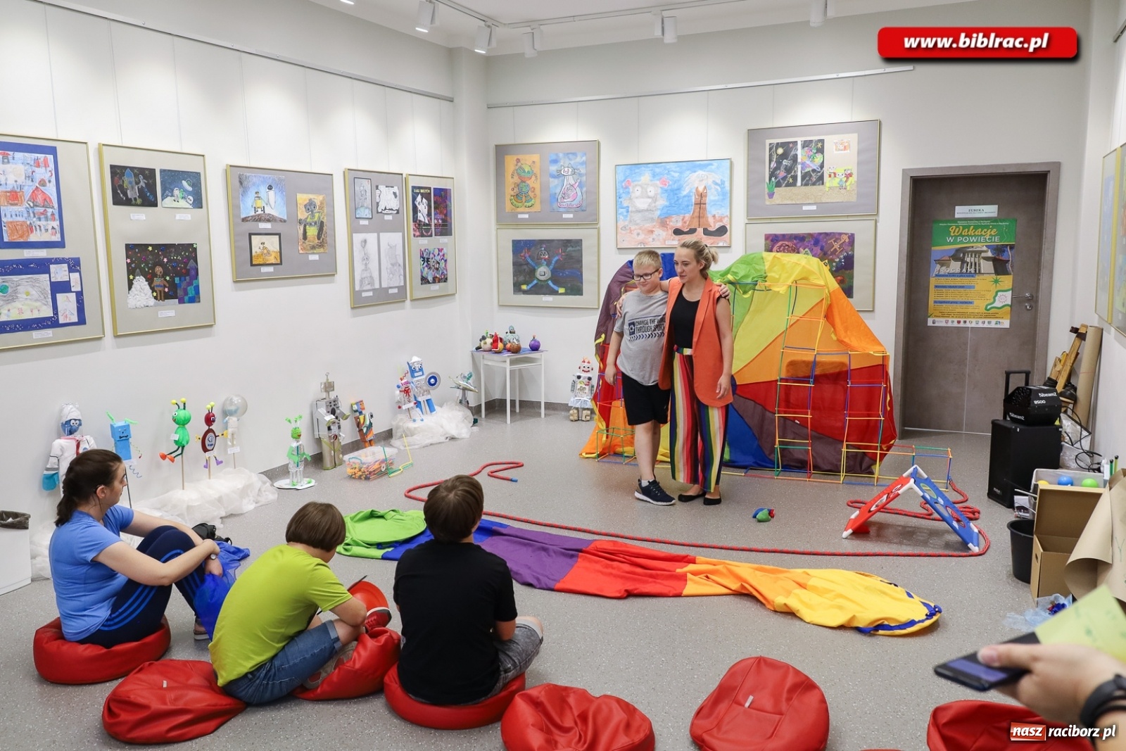Zdjęcie w galerii na portalu naszraciborz.pl: Alpakoterapia na zakończenie Lata z biblioteką dla osób z niepełnosprawnościami wiadomości z regionu