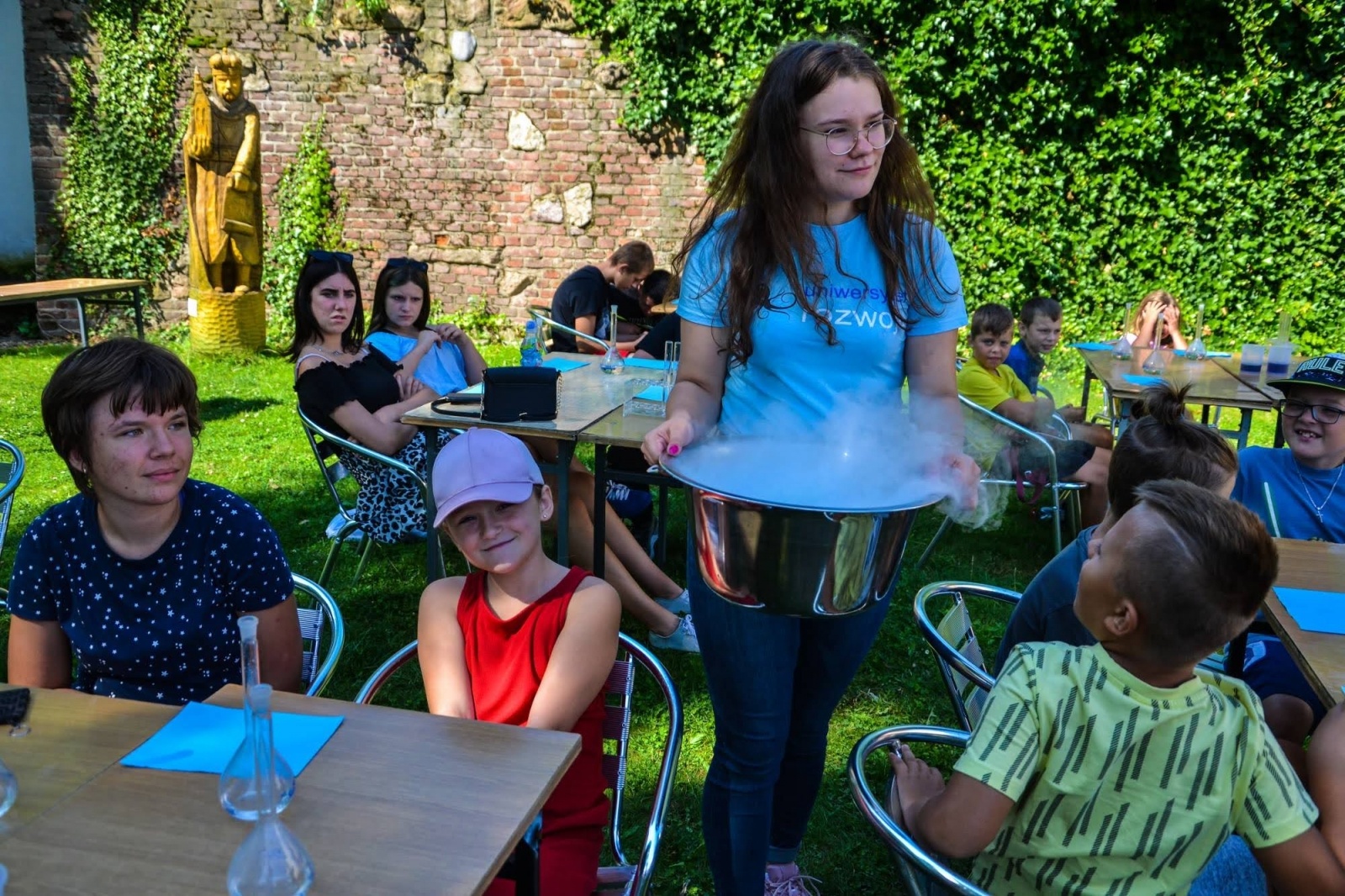 Zdjęcie w galerii na portalu naszraciborz.pl: Lodowe eksperymenty w dawnej siedzibie Piastów [FOTO] wiadomości z regionu