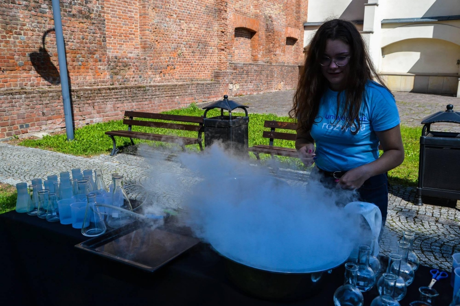 Zdjęcie w galerii na portalu naszraciborz.pl: Lodowe eksperymenty w dawnej siedzibie Piastów [FOTO] wiadomości z regionu