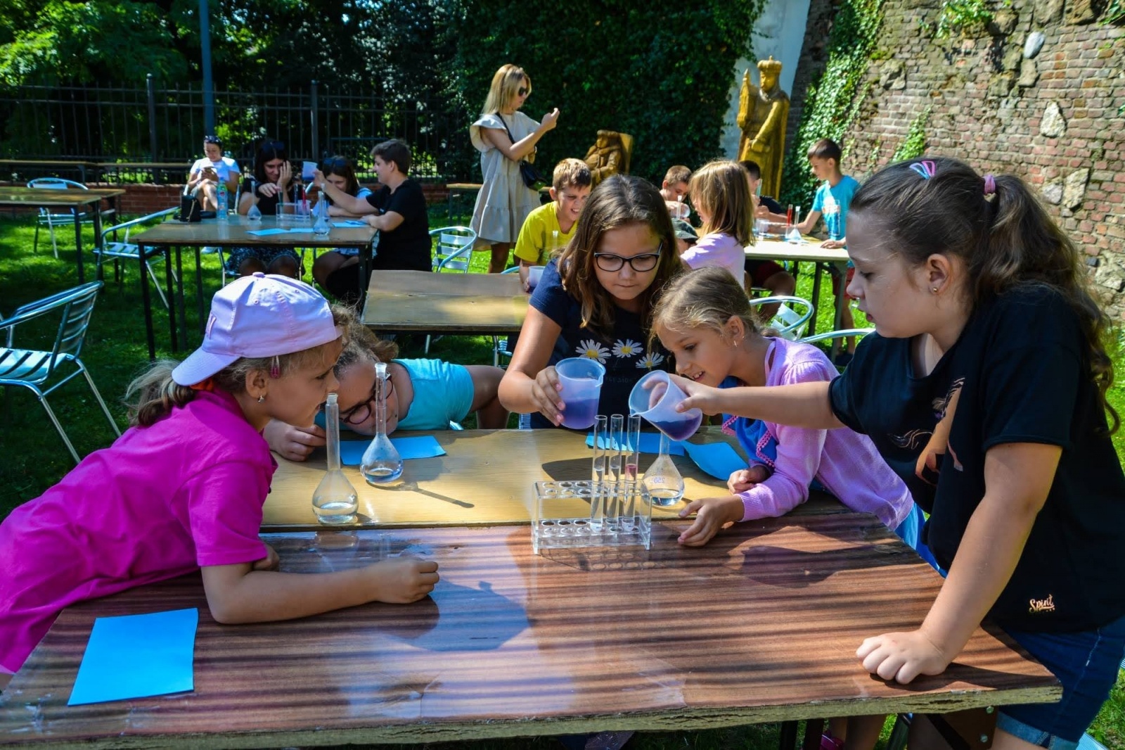 Zdjęcie w galerii na portalu naszraciborz.pl: Lodowe eksperymenty w dawnej siedzibie Piastów [FOTO] wiadomości z regionu