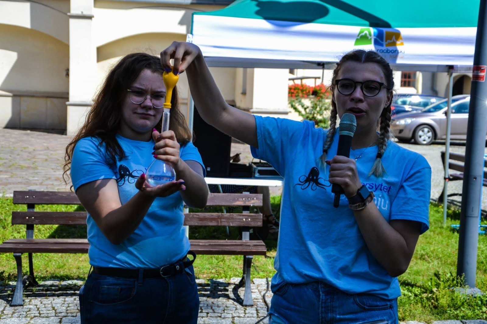 Zdjęcie w galerii na portalu naszraciborz.pl: Lodowe eksperymenty w dawnej siedzibie Piastów [FOTO] wiadomości z regionu