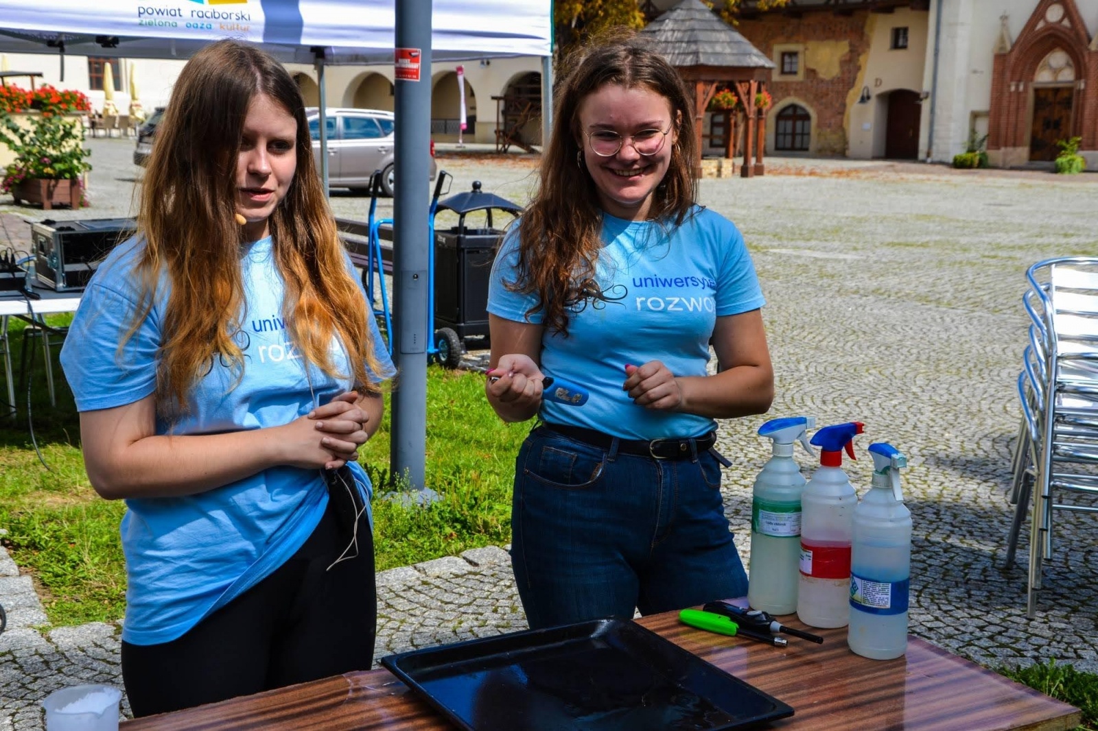 Zdjęcie w galerii na portalu naszraciborz.pl: Lodowe eksperymenty w dawnej siedzibie Piastów [FOTO] wiadomości z regionu