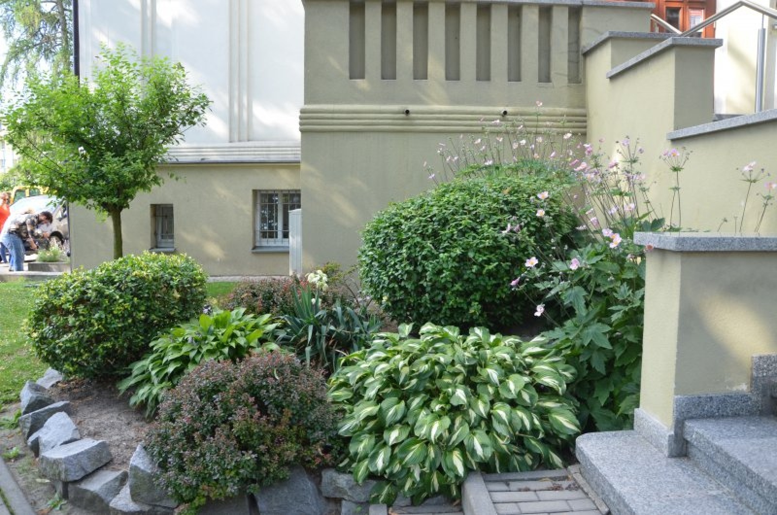 Zdjęcie w galerii na portalu naszraciborz.pl: Zielono mi. Wybrano najlepsze ogrody przy miejscu pracy wiadomości z regionu