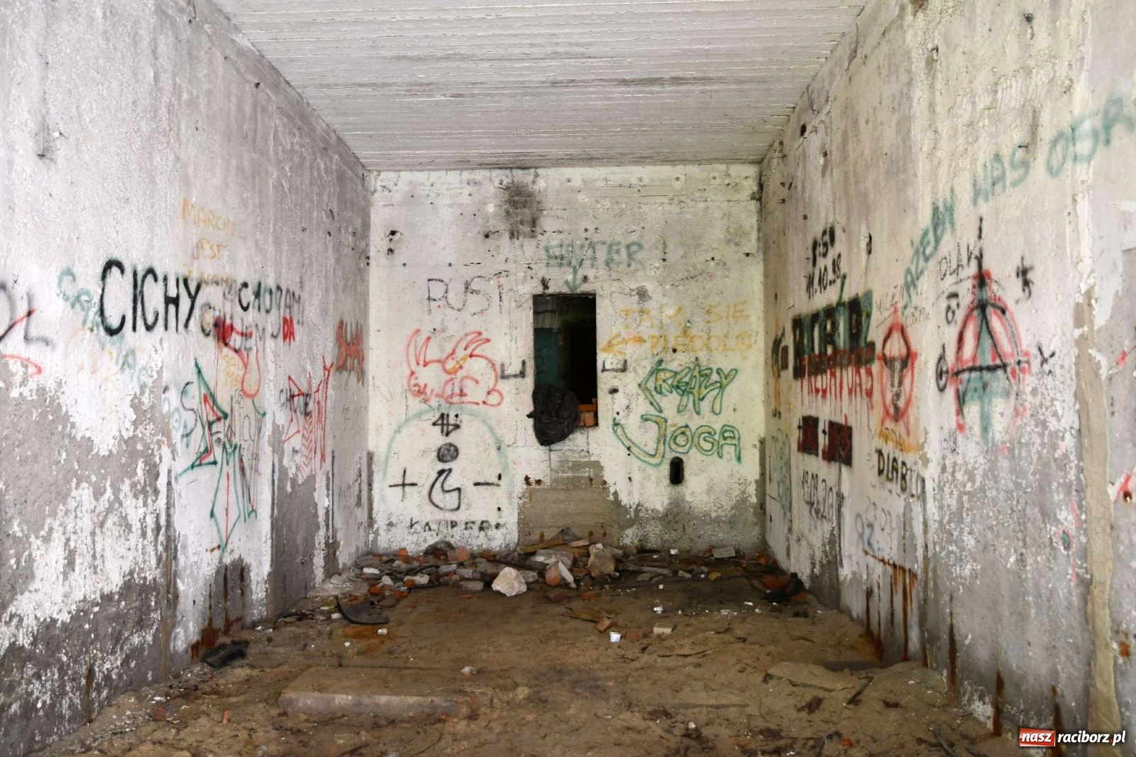 Zdjęcie w galerii na portalu naszraciborz.pl: Tajemnice zimnej wojny. Baza rakietowa w Kuźni Raciborskiej [FOTO i WIDEO] wiadomości z regionu