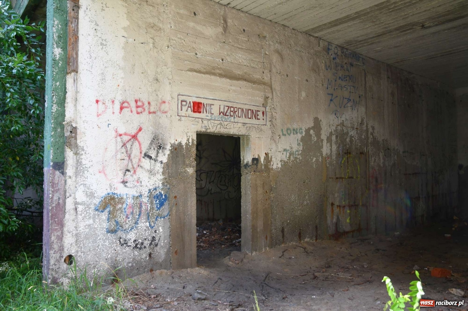 Zdjęcie w galerii na portalu naszraciborz.pl: Tajemnice zimnej wojny. Baza rakietowa w Kuźni Raciborskiej [FOTO i WIDEO] wiadomości z regionu