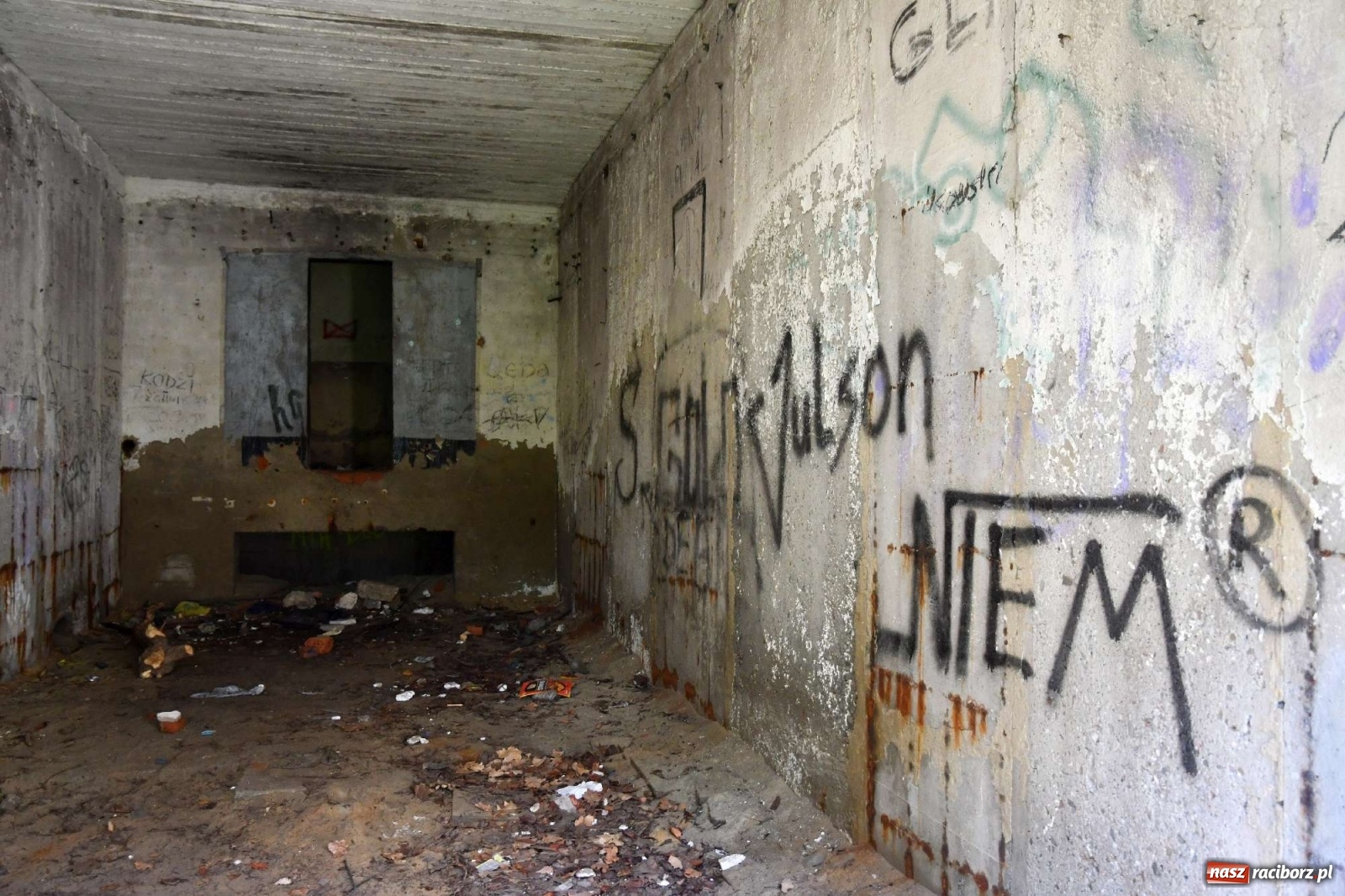 Zdjęcie w galerii na portalu naszraciborz.pl: Tajemnice zimnej wojny. Baza rakietowa w Kuźni Raciborskiej [FOTO i WIDEO] wiadomości z regionu