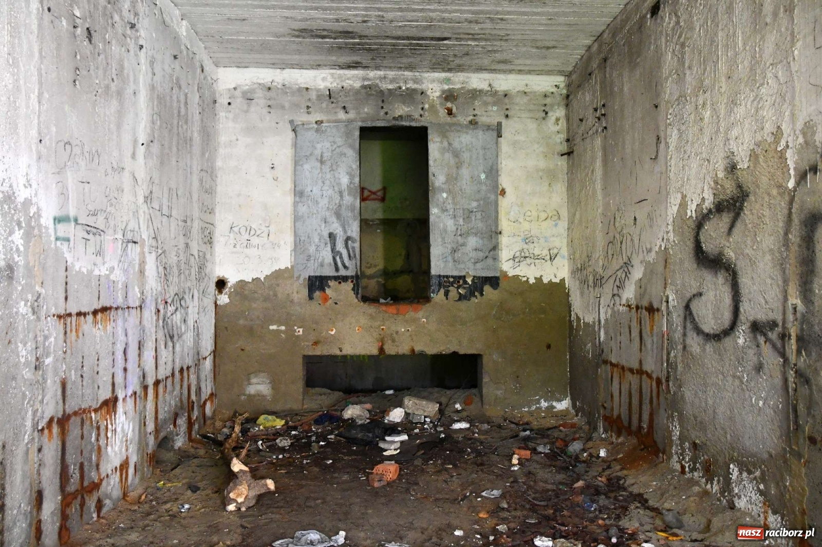 Zdjęcie w galerii na portalu naszraciborz.pl: Tajemnice zimnej wojny. Baza rakietowa w Kuźni Raciborskiej [FOTO i WIDEO] wiadomości z regionu