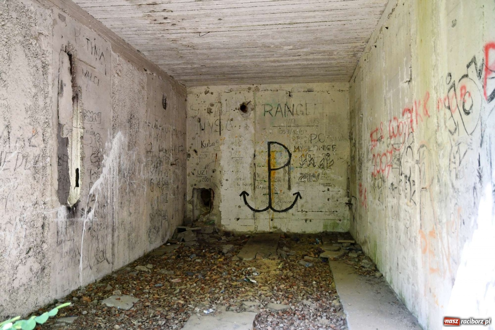 Zdjęcie w galerii na portalu naszraciborz.pl: Tajemnice zimnej wojny. Baza rakietowa w Kuźni Raciborskiej [FOTO i WIDEO] wiadomości z regionu