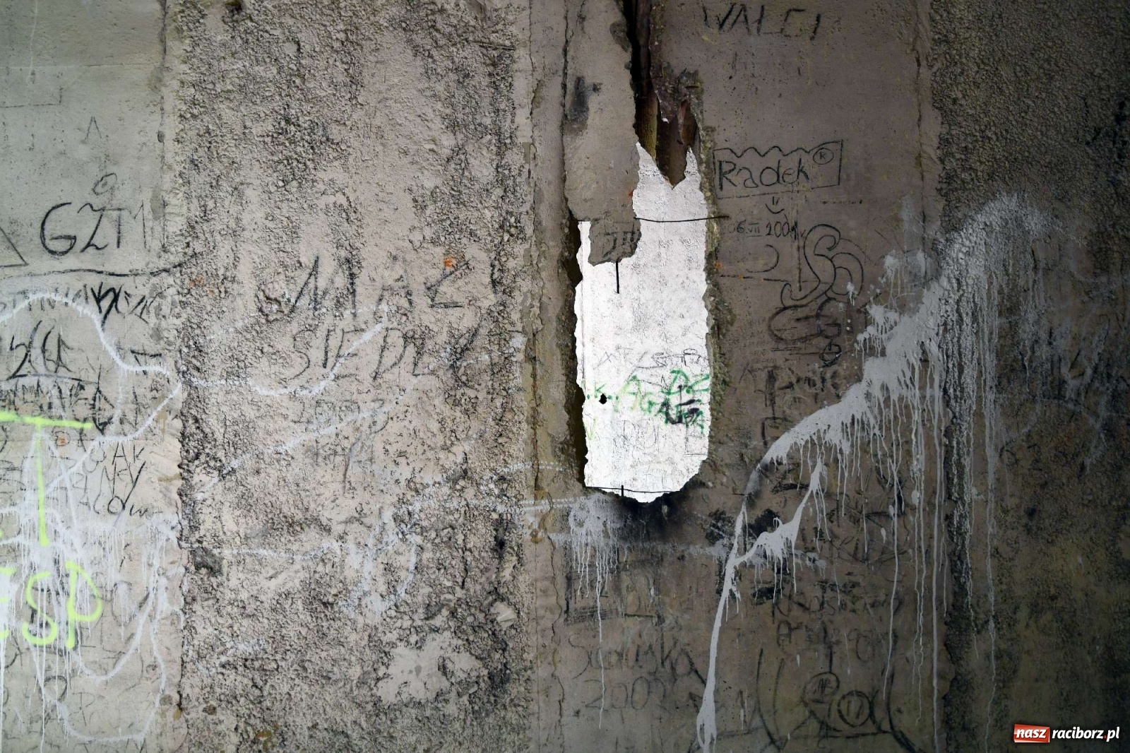 Zdjęcie w galerii na portalu naszraciborz.pl: Tajemnice zimnej wojny. Baza rakietowa w Kuźni Raciborskiej [FOTO i WIDEO] wiadomości z regionu