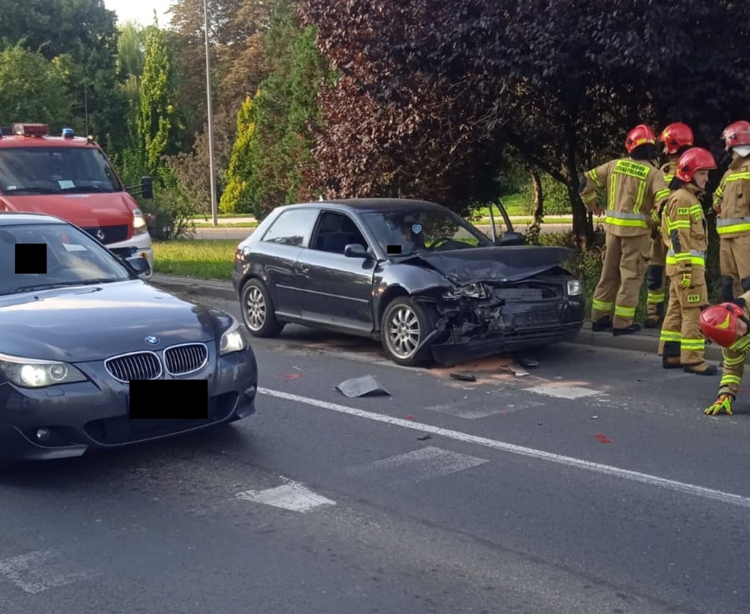Zdjęcie w galerii na portalu naszraciborz.pl: Raport 998. Audi wjechało w tył peugeota wiadomości z regionu