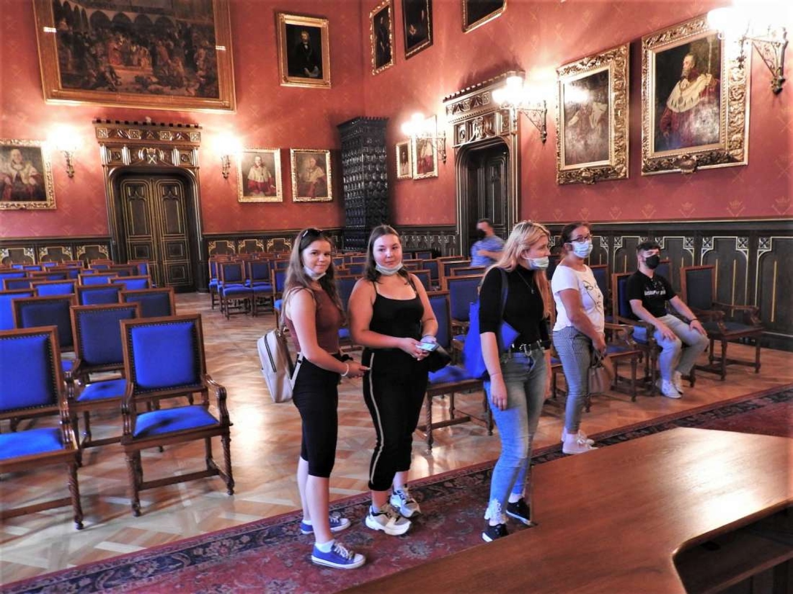 Zdjęcie w galerii na portalu naszraciborz.pl: Z Łubowic do Krakowa. Młodzież nagrodzona za pracę wiadomości z regionu