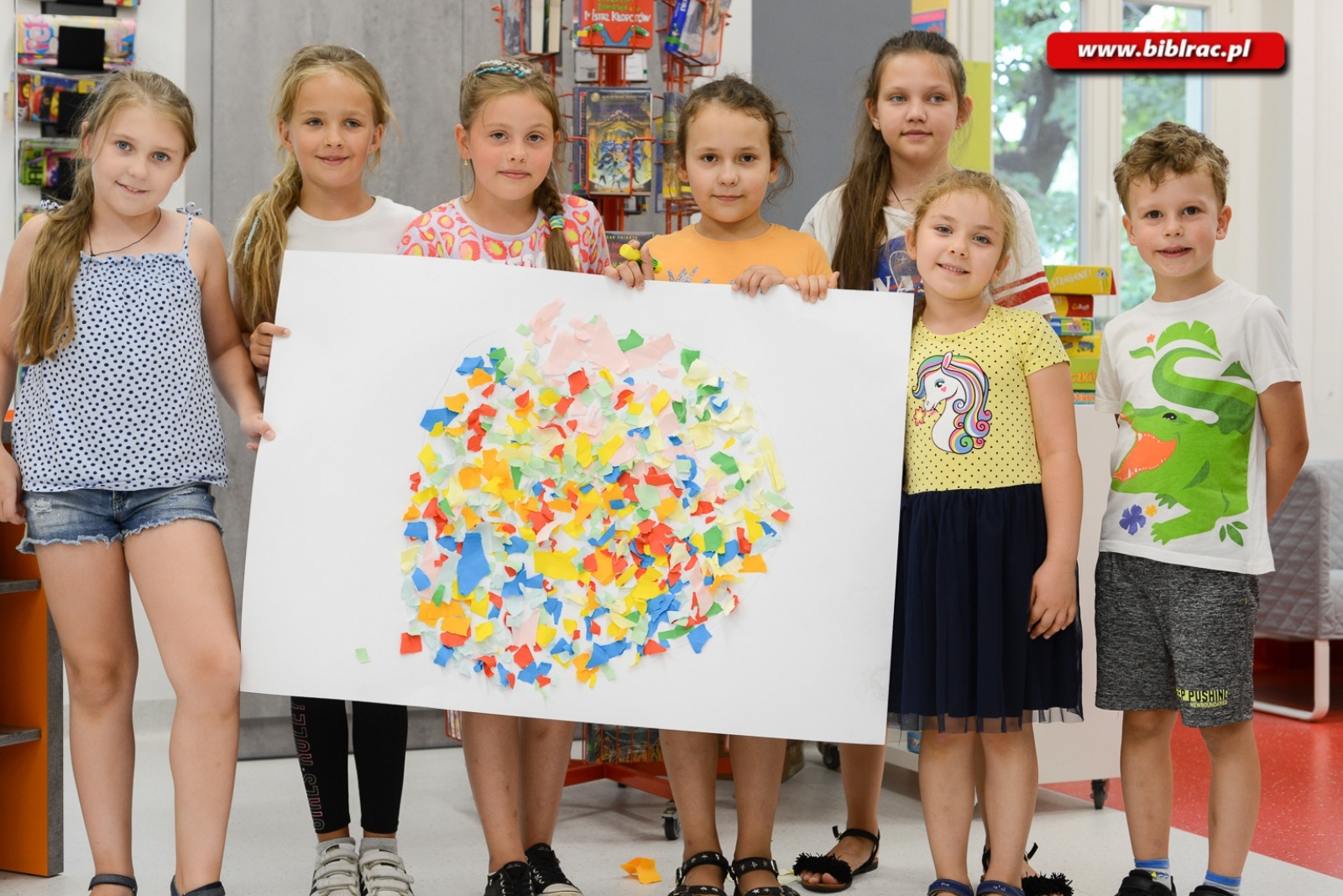 Zdjęcie w galerii na portalu naszraciborz.pl: Słońce, inne gwiazdy i wyprawa na Księżyc podczas Kosmicznego Lata z Biblioteką wiadomości z regionu