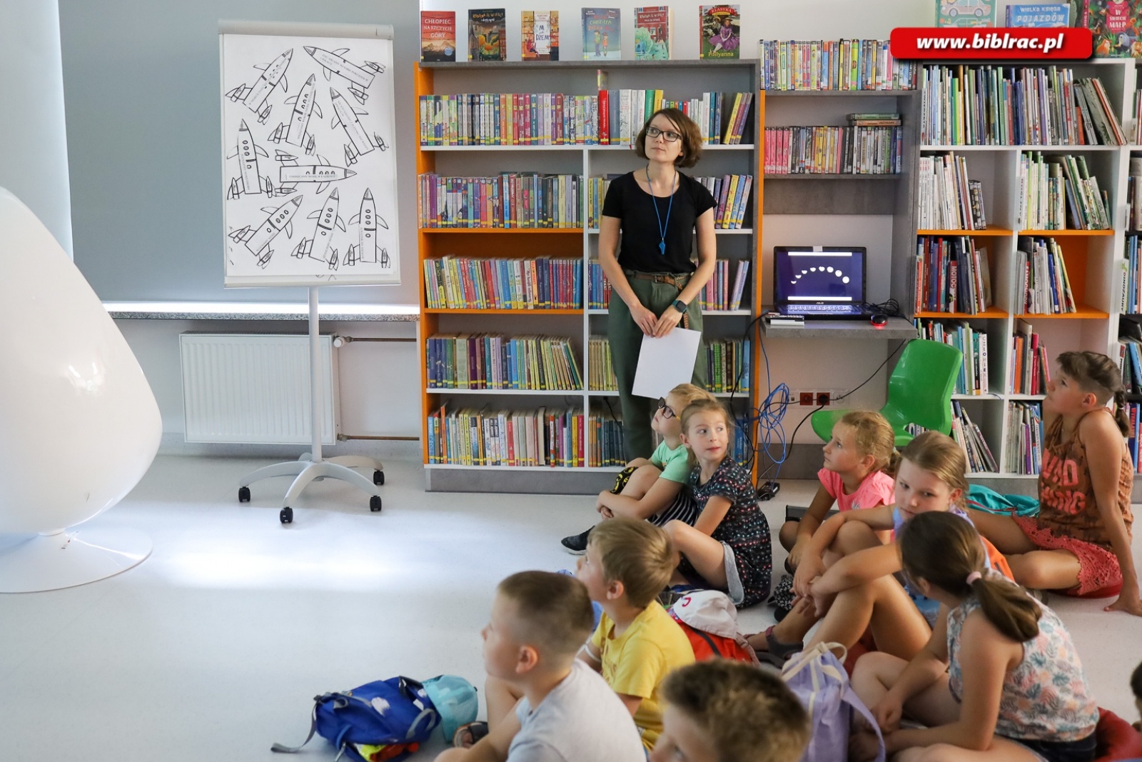 Zdjęcie w galerii na portalu naszraciborz.pl: Słońce, inne gwiazdy i wyprawa na Księżyc podczas Kosmicznego Lata z Biblioteką wiadomości z regionu