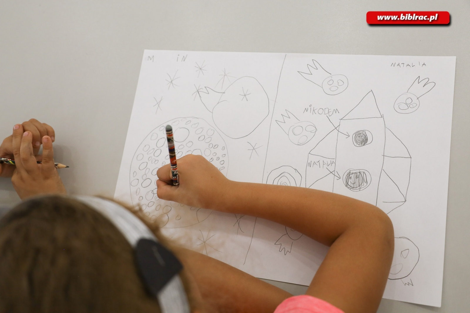 Zdjęcie w galerii na portalu naszraciborz.pl: Słońce, inne gwiazdy i wyprawa na Księżyc podczas Kosmicznego Lata z Biblioteką wiadomości z regionu