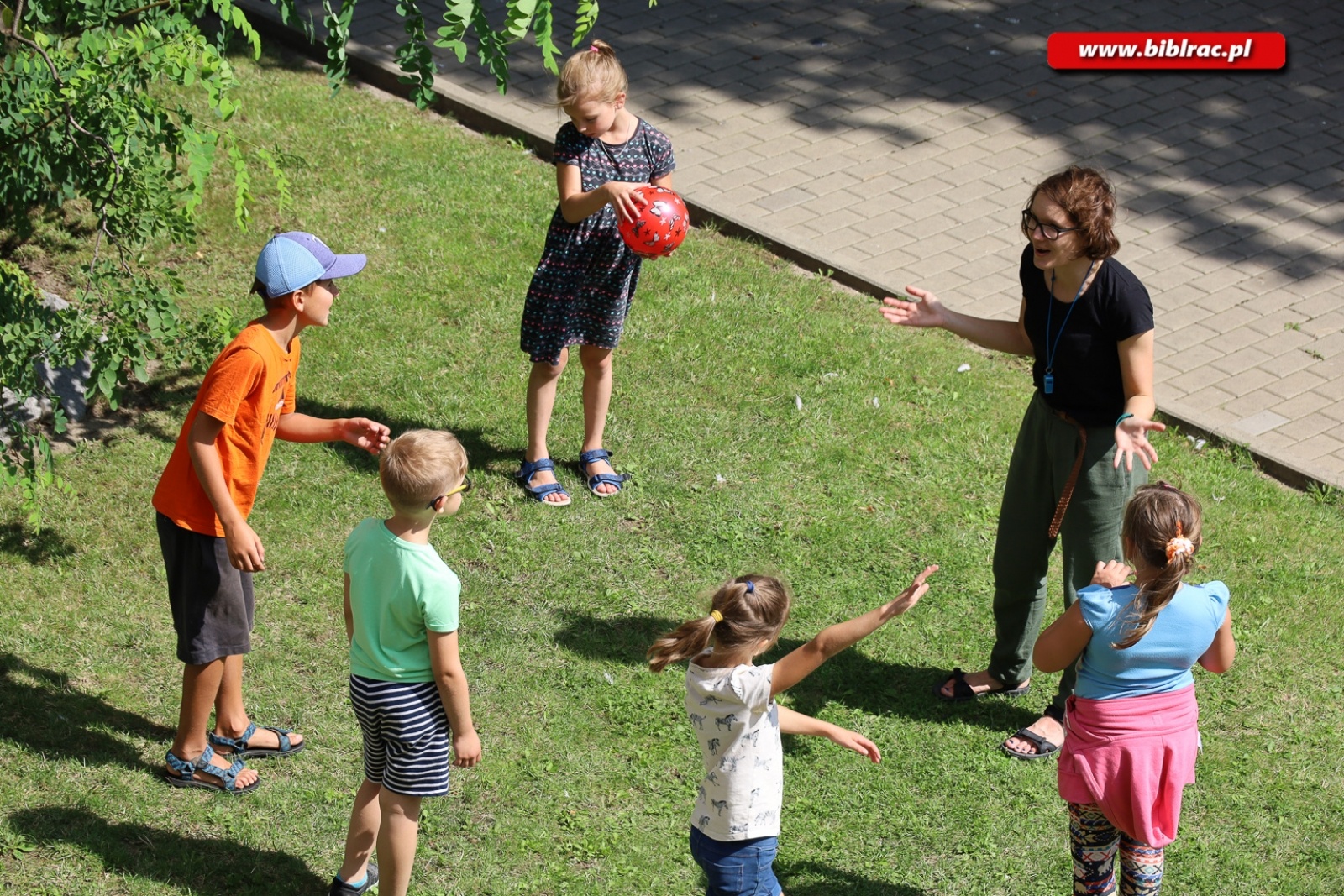 Zdjęcie w galerii na portalu naszraciborz.pl: Słońce, inne gwiazdy i wyprawa na Księżyc podczas Kosmicznego Lata z Biblioteką wiadomości z regionu