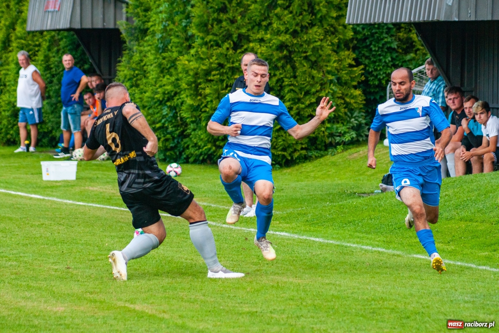 Zdjęcie w galerii na portalu naszraciborz.pl: A klasa. Choć Chałupki się starały, nowy sezon słabo zainaugurowały [FOTO] wiadomości z regionu