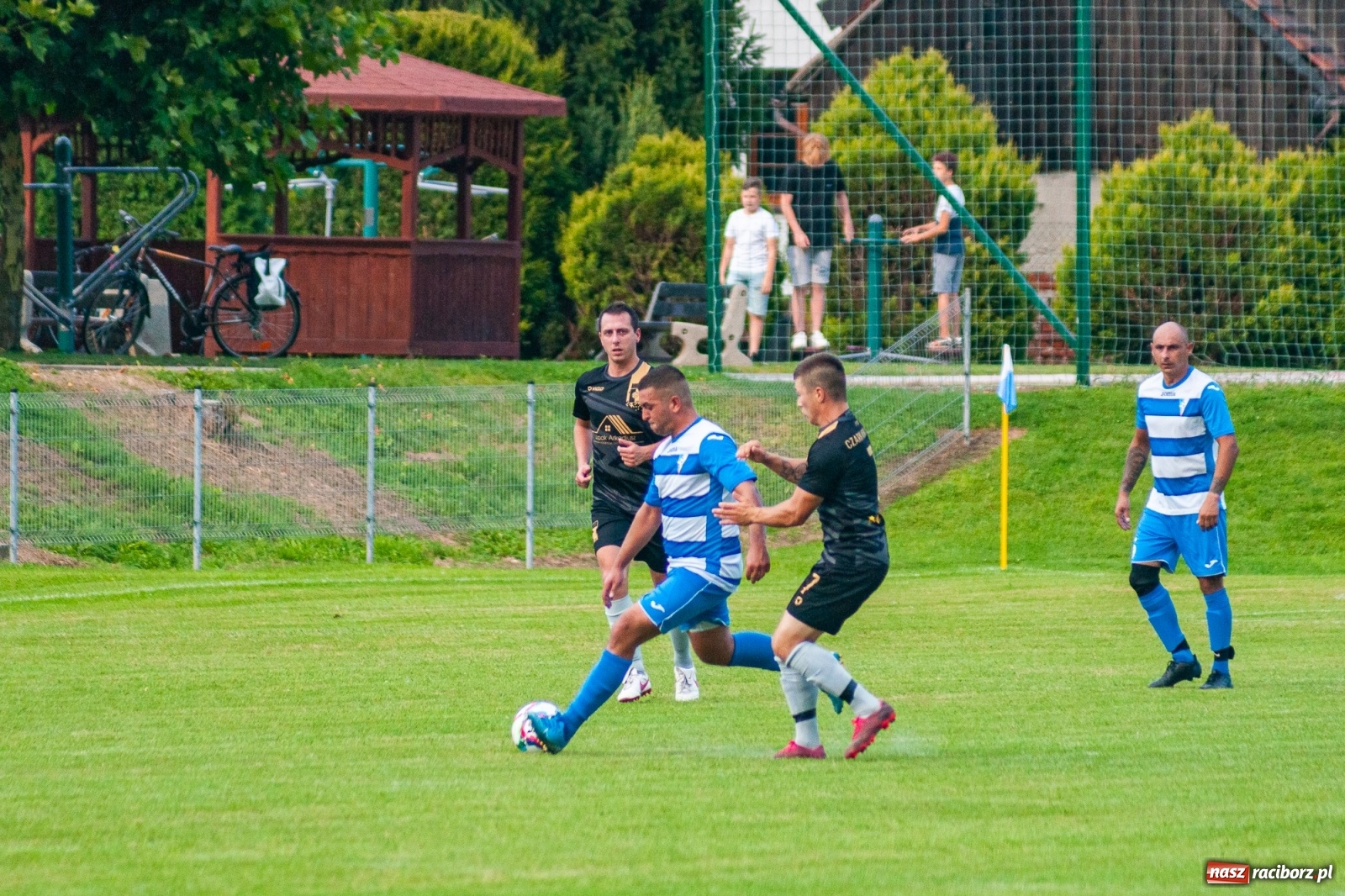 Zdjęcie w galerii na portalu naszraciborz.pl: A klasa. Choć Chałupki się starały, nowy sezon słabo zainaugurowały [FOTO] wiadomości z regionu