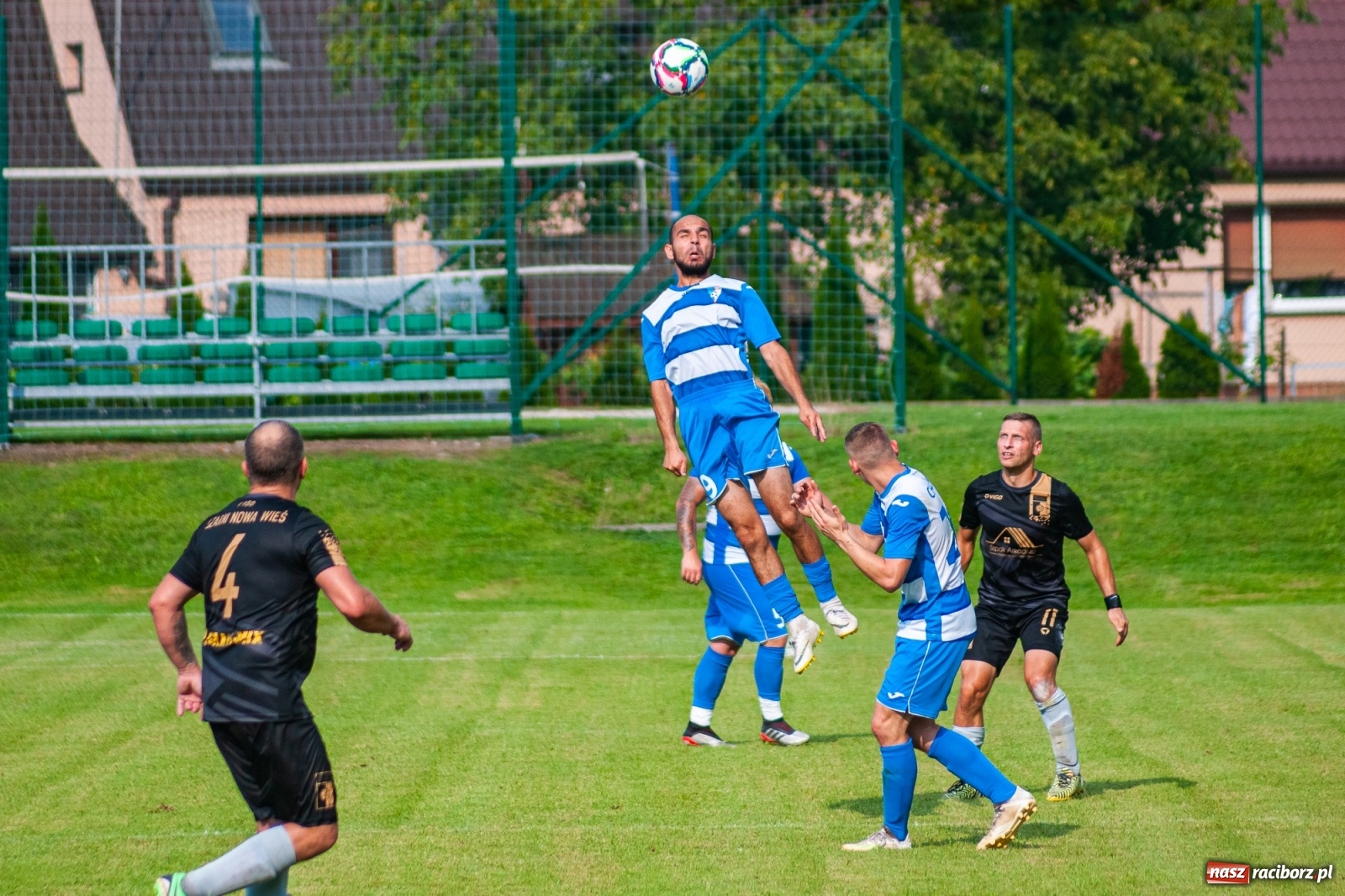 Zdjęcie w galerii na portalu naszraciborz.pl: A klasa. Choć Chałupki się starały, nowy sezon słabo zainaugurowały [FOTO] wiadomości z regionu