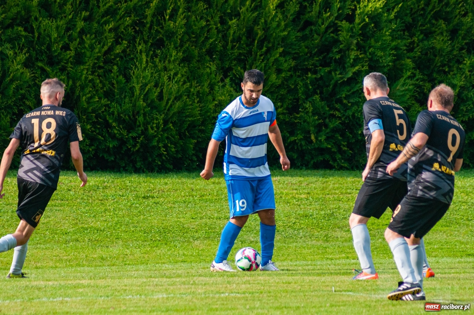Zdjęcie w galerii na portalu naszraciborz.pl: A klasa. Choć Chałupki się starały, nowy sezon słabo zainaugurowały [FOTO] wiadomości z regionu