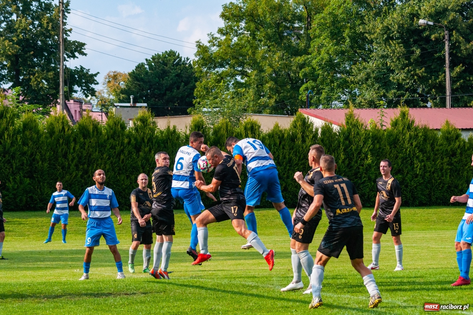 Zdjęcie w galerii na portalu naszraciborz.pl: A klasa. Choć Chałupki się starały, nowy sezon słabo zainaugurowały [FOTO] wiadomości z regionu