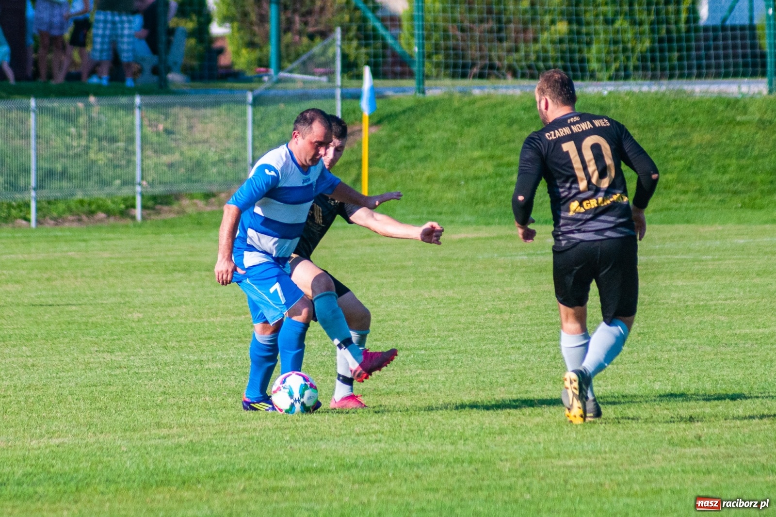 Zdjęcie w galerii na portalu naszraciborz.pl: A klasa. Choć Chałupki się starały, nowy sezon słabo zainaugurowały [FOTO] wiadomości z regionu