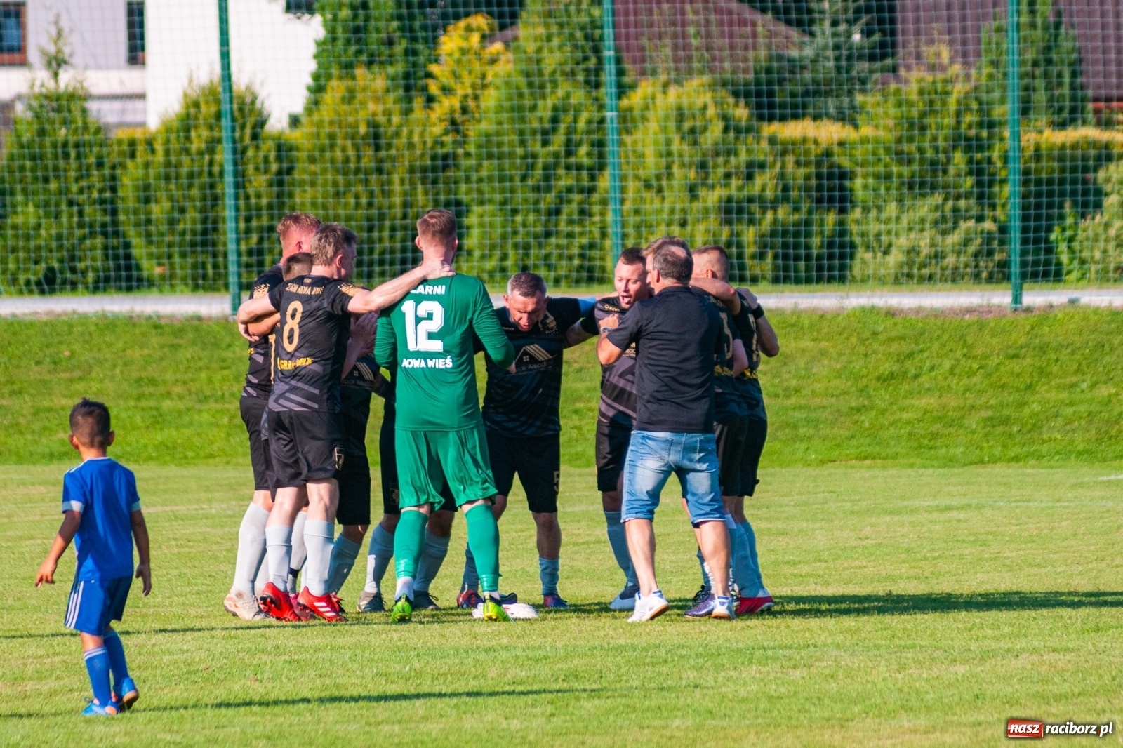 Zdjęcie w galerii na portalu naszraciborz.pl: A klasa. Choć Chałupki się starały, nowy sezon słabo zainaugurowały [FOTO] wiadomości z regionu