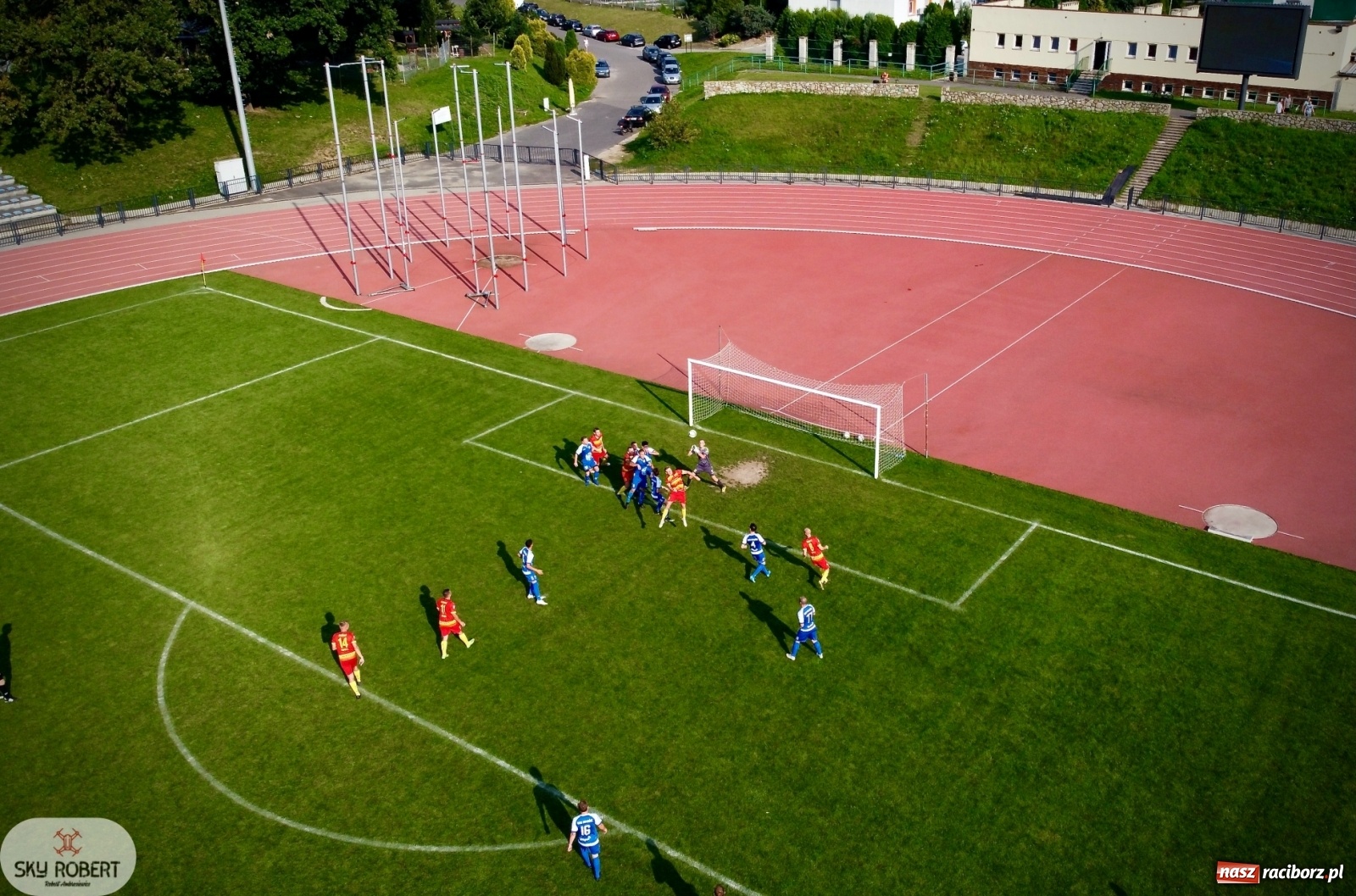 Zdjęcie w galerii na portalu naszraciborz.pl: Na starcie sezonu Unia Racibórz zgasiła połomski Płomień wiadomości z regionu