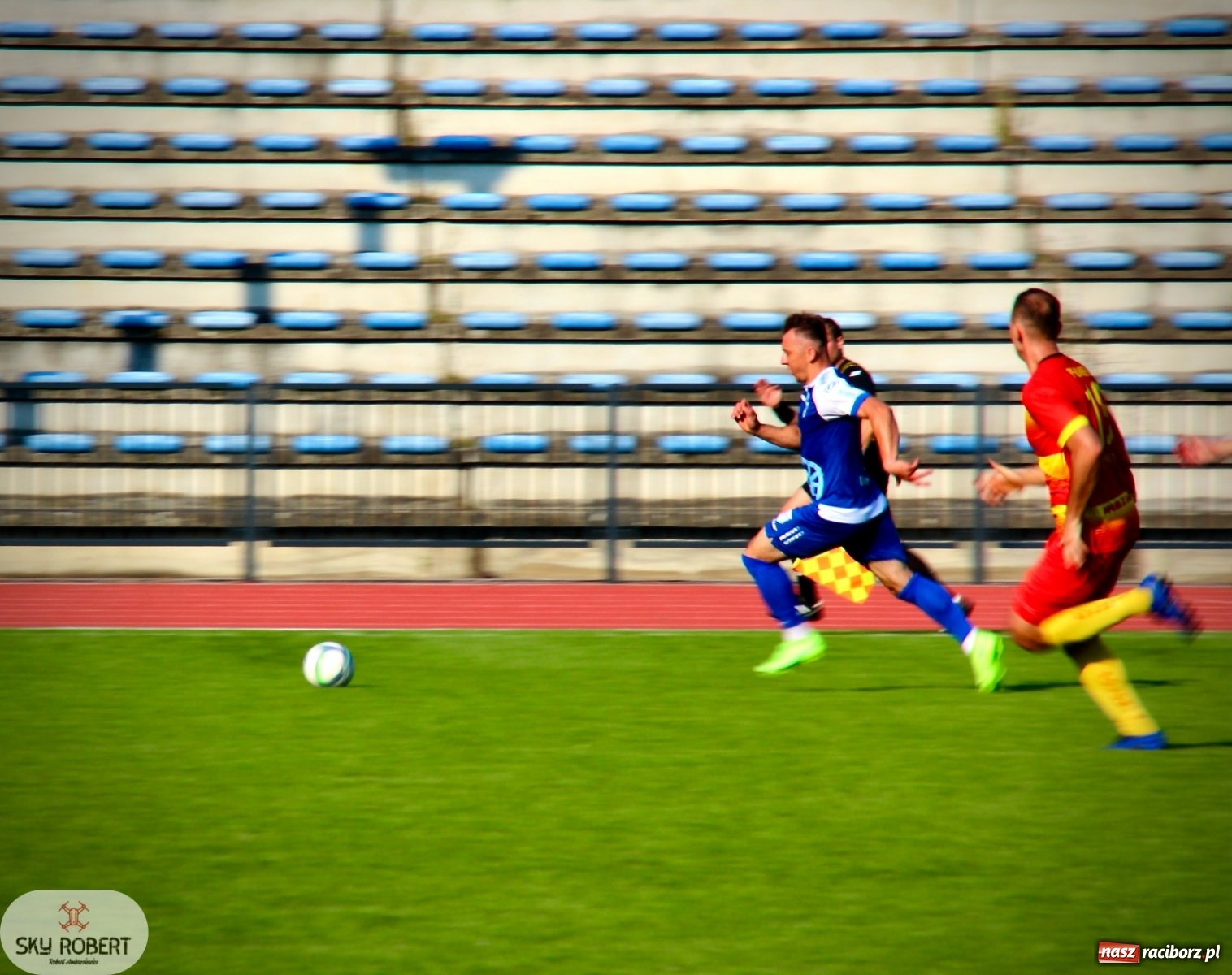 Zdjęcie w galerii na portalu naszraciborz.pl: Na starcie sezonu Unia Racibórz zgasiła połomski Płomień wiadomości z regionu