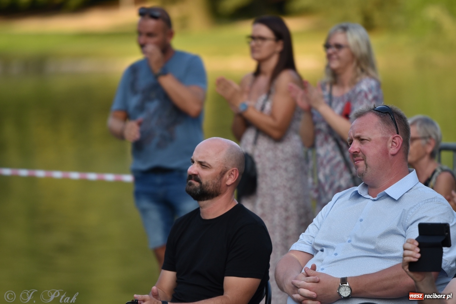 Zdjęcie w galerii na portalu naszraciborz.pl: Błażej Klimaszka zadebiutował jako solista wiadomości z regionu