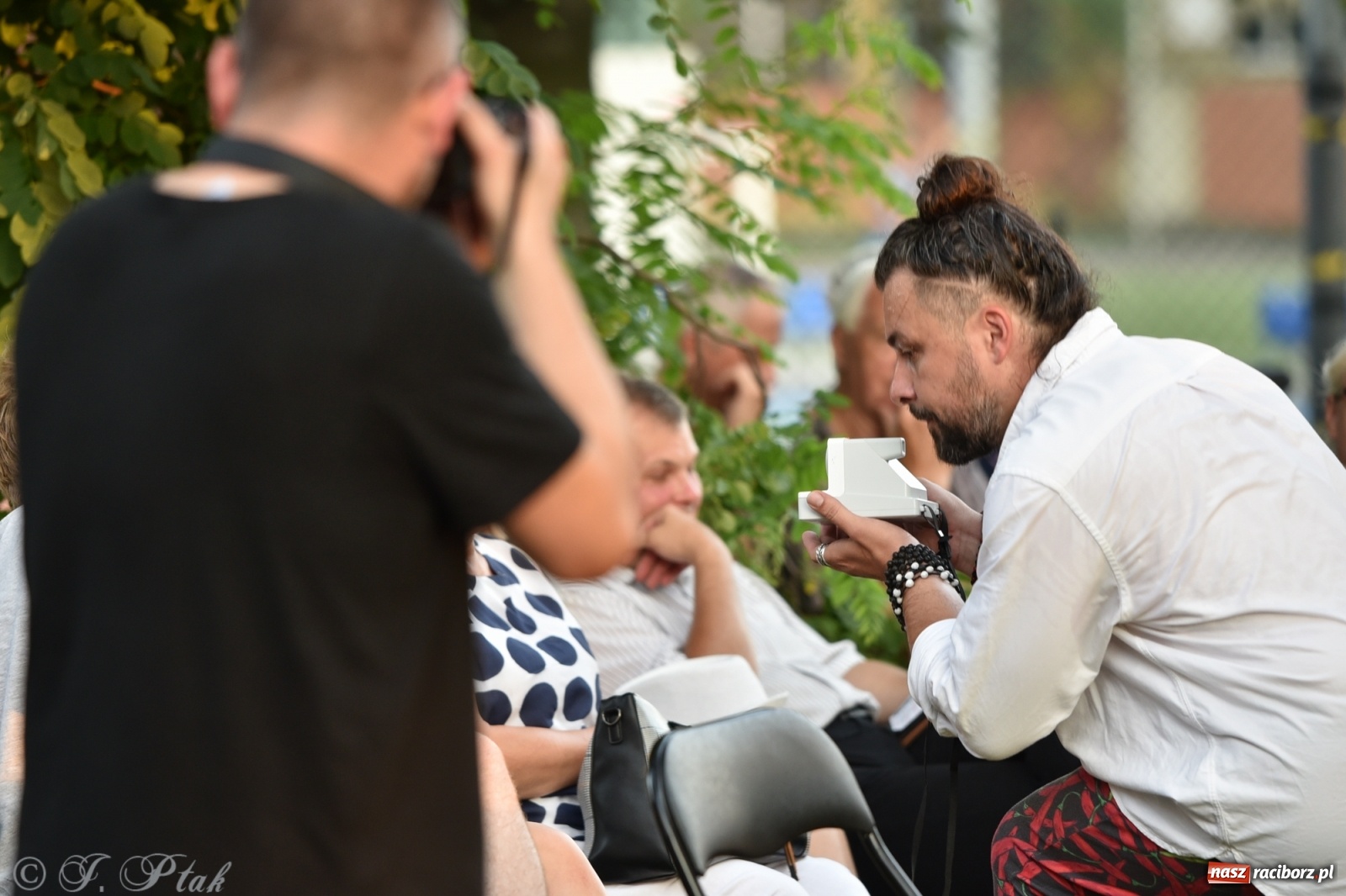 Zdjęcie w galerii na portalu naszraciborz.pl: Teatr na Schodach. Desperackie polowanie na miłość wiadomości z regionu