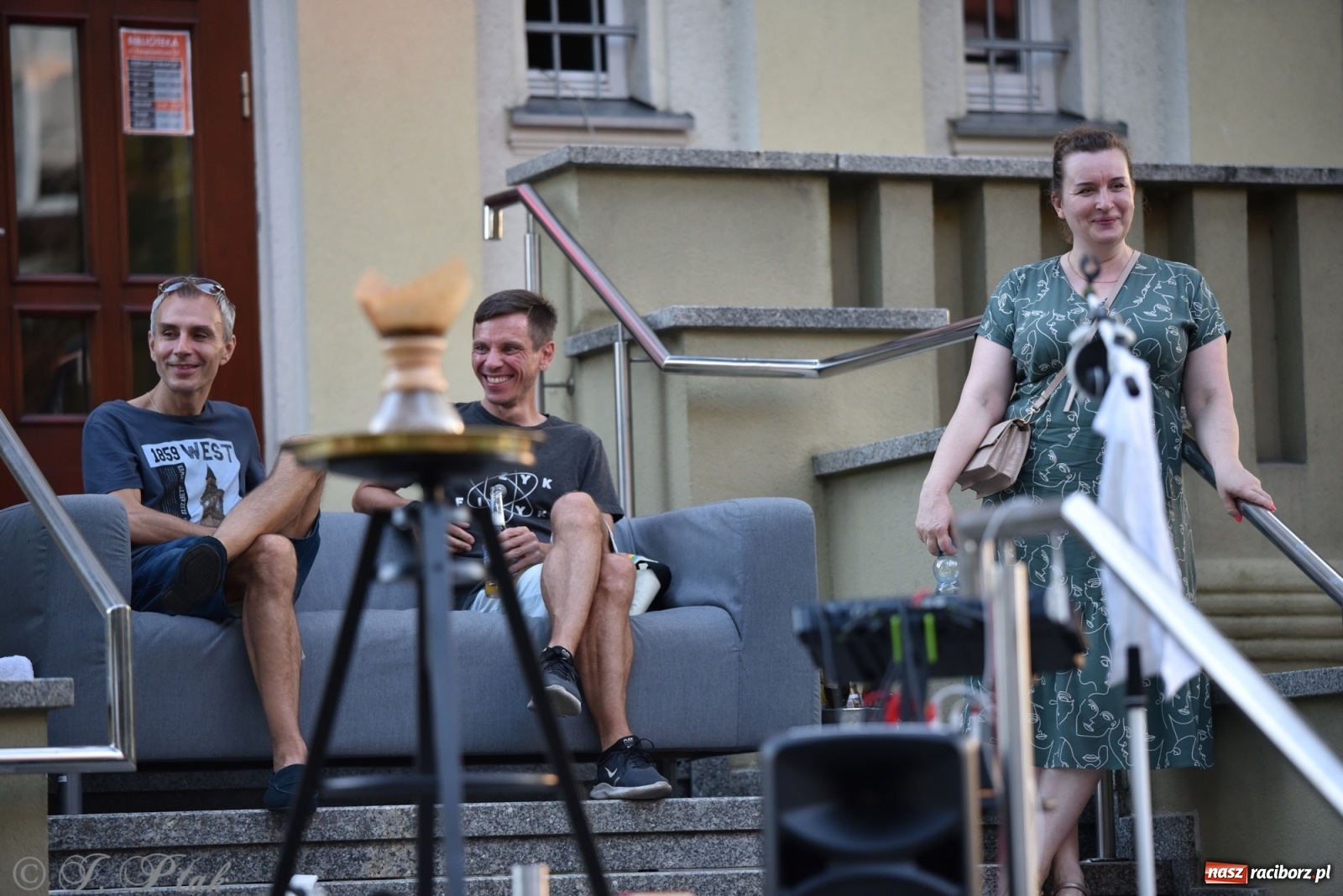 Zdjęcie w galerii na portalu naszraciborz.pl: Teatr na Schodach. Desperackie polowanie na miłość wiadomości z regionu