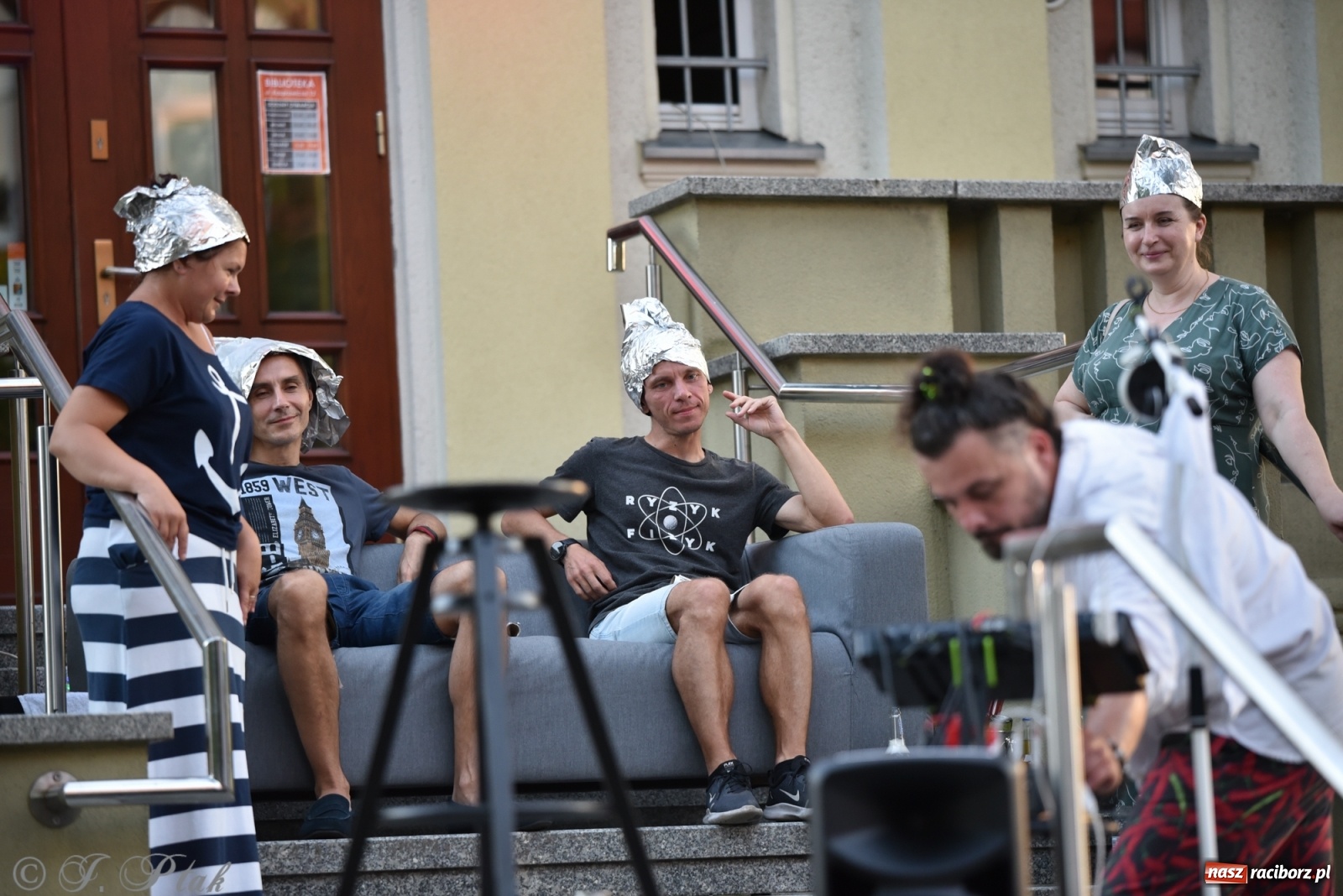 Zdjęcie w galerii na portalu naszraciborz.pl: Teatr na Schodach. Desperackie polowanie na miłość wiadomości z regionu