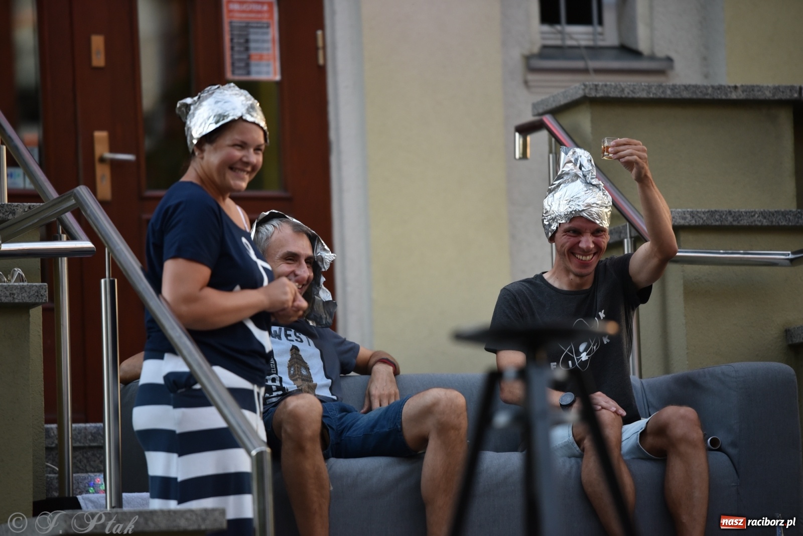 Zdjęcie w galerii na portalu naszraciborz.pl: Teatr na Schodach. Desperackie polowanie na miłość wiadomości z regionu